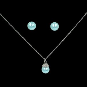 Γαλάζια πέρλα σε κολιέ και σκουλαρίκια. πρόταση δώρου