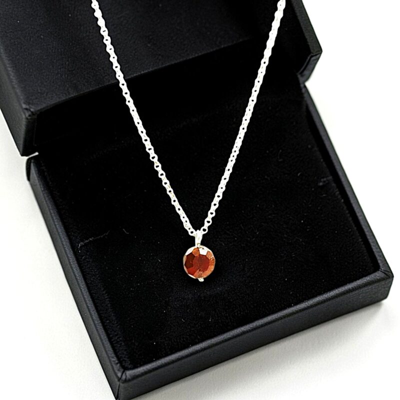 μενταγιόν με ορυκτό γρανάτης σε ασήμι S 925